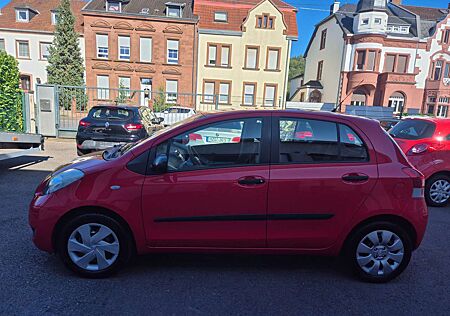 Toyota Yaris Cool " Anhängerkupplung "
