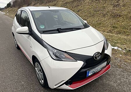 Toyota Aygo 5-Türer x-wave