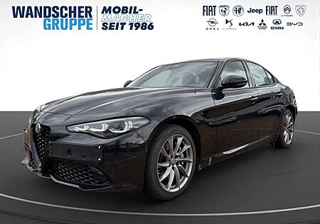Alfa Romeo Giulia 2.2 JTDM Veloce Q4 Kam.+KeyLess+Pano+SHZ