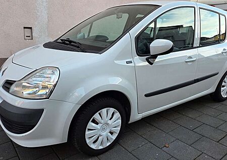 Renault Modus YAHOO! Tüv Neu. ALWETTERBEREIFUNG
