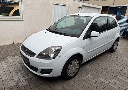 Ford Fiesta Style 1,3 HU NEU * Klima