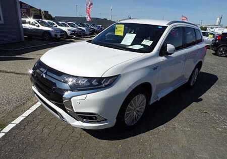 Mitsubishi Outlander 2,4 PHEV Diamant , 4WD,Leder,LED