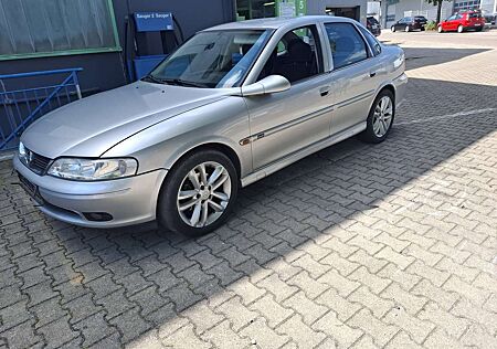 Opel Vectra 1.6 Edition 2000