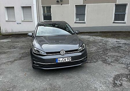 VW Golf Volkswagen 1.6 TDI Join