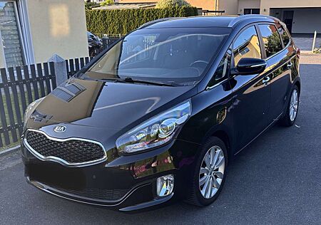 Kia Carens 1.7 CRDi 141 UEFA EURO 2016