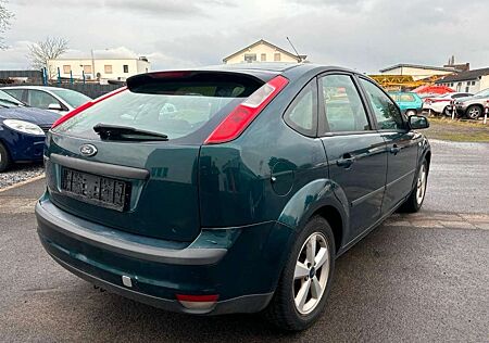 Ford Focus 1.6 Ti-VCT Trend 152.000km tüv bis 11/2026