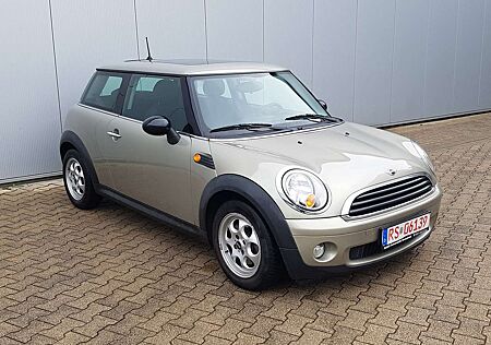 Mini ONE Aut. *STEUERKETTE-INSP. NEU/PANO/KLIMA/ALU/PDC*