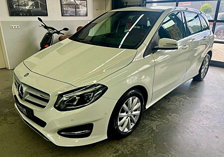 Mercedes-Benz B 180 B180 CDI Edition Sports Tourer+Navi+AHK+LED+SHZ