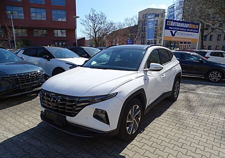 Hyundai Tucson 1.6 Trend Mild Hybrid 4WD AHK , Auto.