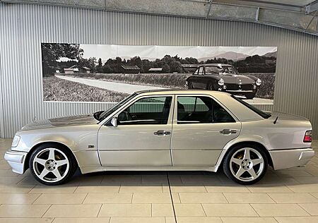 Mercedes-Benz E 60 AMG W 124