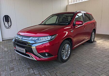 Mitsubishi Outlander 2.4 4WD Plug-In Hybrid Diamant