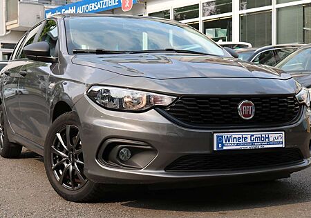 Fiat Tipo Street*1HAND*SHZ*PDC*NAVI*Klimaaut*8FachBereift*uv