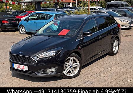Ford Focus Titanium T-KLIMA-SHZG-TEMP-ZAHNR+SERVI NEU