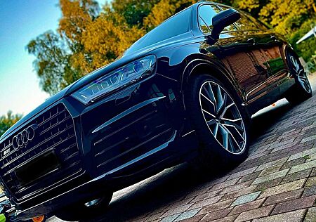 Audi SQ7 Q7+Diesel