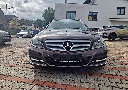 Mercedes-Benz C 180 T CGI BlueEfficiency (204.231)