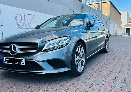 Mercedes-Benz C 220 d T 9G-TRONIC Avantgarde