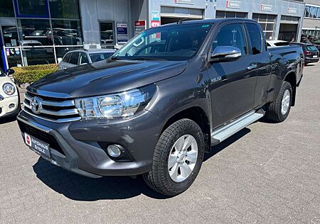 Toyota Hilux Extra Cab Duty Comfort 4x4