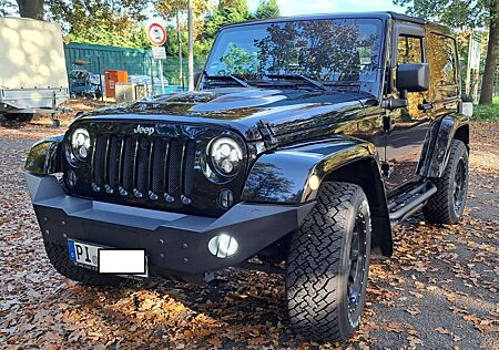 Jeep Wrangler Hard-Top 2.8 CRD DPF Automatik Sahara