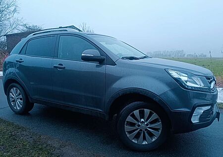SsangYong Korando 2.0 e-XGi200 2WD Quartz