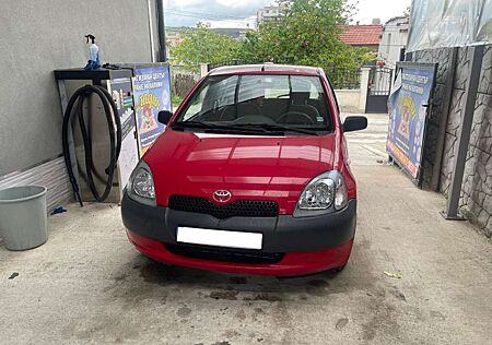 Toyota Yaris 1.0 Free-Tronic linea sol