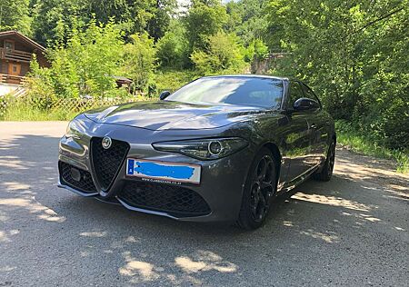 Alfa Romeo Giulia 2.0 Turbo 16V AT8 B-Tech
