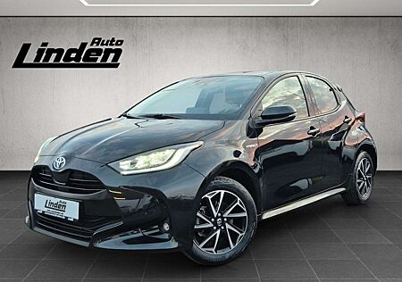 Toyota Yaris Hybrid Team D Carplay Kamera LED SHZ