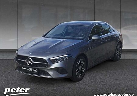 Mercedes-Benz A 180 Limousine Progressive Line Advanced