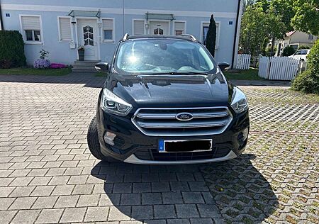 Ford Kuga 1.5 EcoBoost 2x4 Aut. Cool & Connect