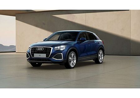 Audi Q2 35TDI S tronic Advanced Matrix AHK Rear View GRA V