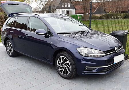 VW Golf Volkswagen 2.0 TDI Join Variant