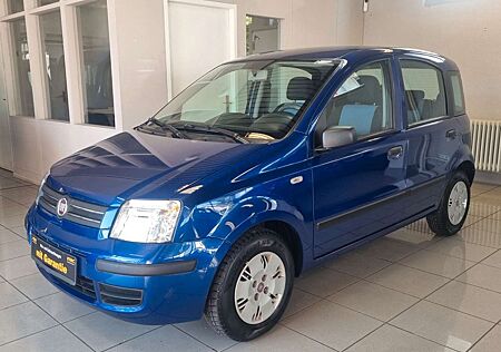 Fiat Panda 1.2 8V Dynamic*AUTOMATIK*BLUETOTH*TÜV*NAVI