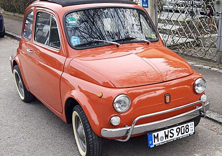 Fiat 500L mit Stoffdach