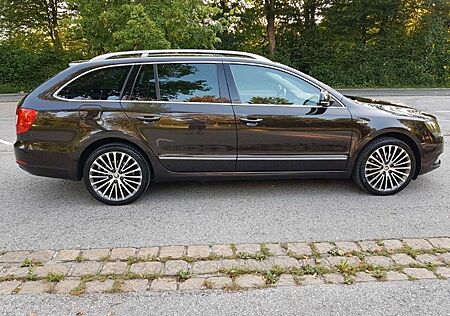 Skoda Superb Combi 2.0 TDI Green tec 4x4 DSGL