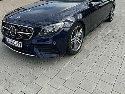 Mercedes-Benz E 220 d 4Matic T 9G-TRONIC AMG Line