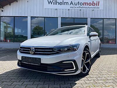Volkswagen Passat Variant GTE Individual R-Line IQ Matrix DIGI Travel Assist