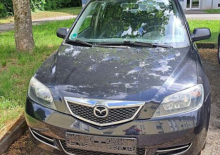 Mazda 2 springt an, stottert und geht wieder aus .