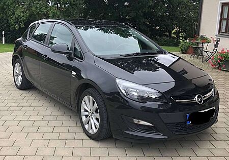 Opel Astra +1.4+Active