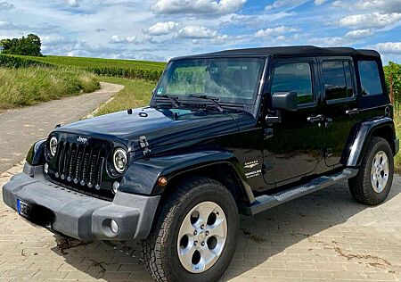 Jeep Wrangler Unlimited 2.8 CRD DPF Automatik Sahara