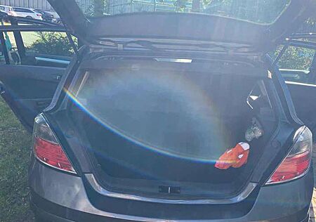 Opel Astra 1.6 Edition