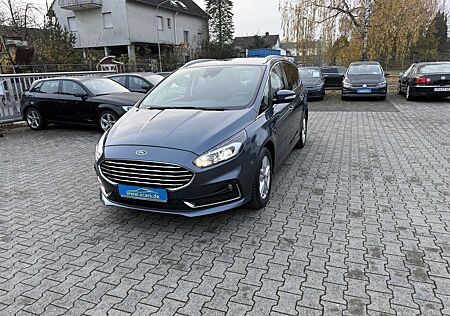 Ford S-Max Titanium 2,0 TDCI Aut Navi LED Kamera ACC TWA SHA