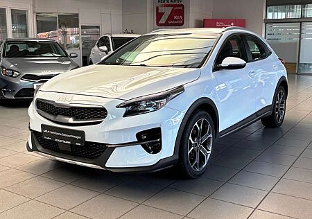 Kia XCeed 1.5 Benzin "Spirit" *LED* Navi * Allwetter*RFK*