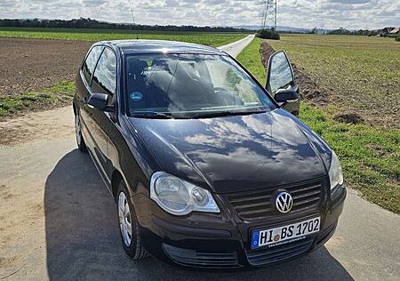 VW Polo Volkswagen Tour