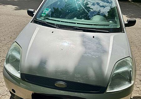 Ford Fiesta Flair