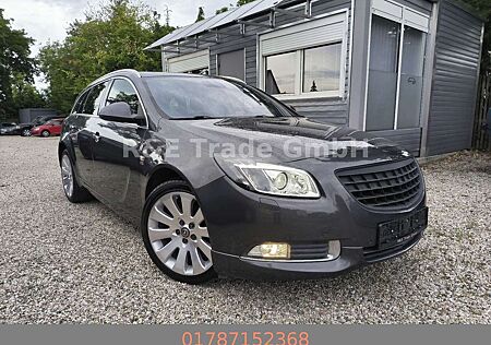 Opel Insignia ST 4x4 OPC-Line Xenon Navi Pano PDC AHK