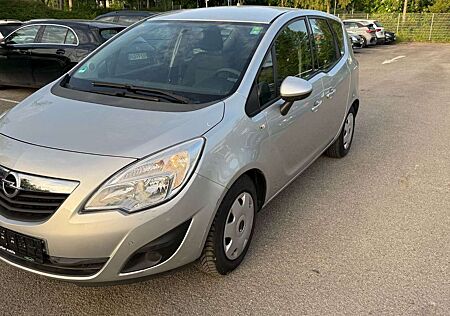 Opel Meriva -KLIMA-PDC-TÜV -Garantie