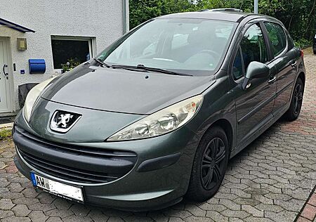 Peugeot 207 5-Türer 95 VTi Tendance