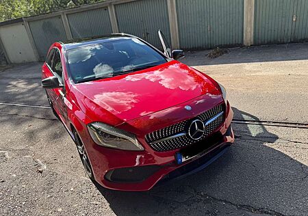 Mercedes-Benz A 220 4Matic 7G-DCT AMG