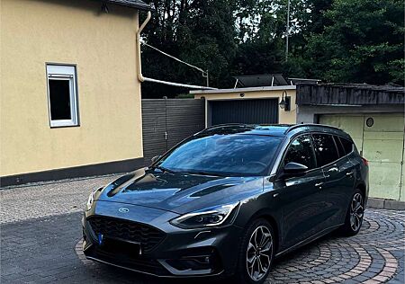Ford Focus ST-Line