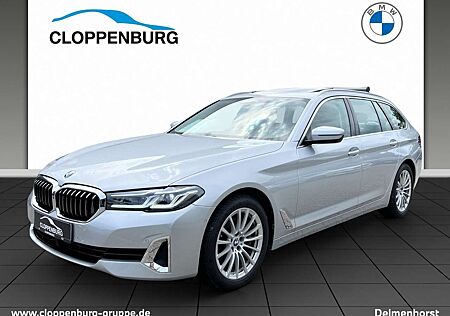BMW 540 d xDrive Touring Luxury Line Head-Up+StHz+WR