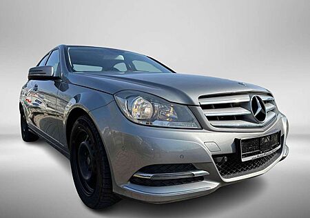 Mercedes-Benz C 200 CGI BlueEfficiency